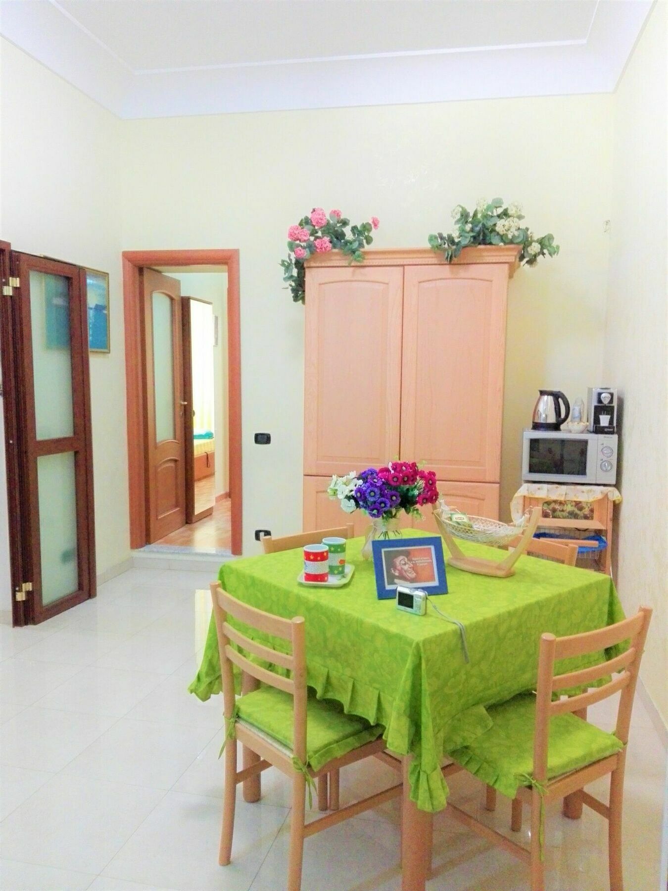 B&B Teresella เนเปิลส์ ภายนอก รูปภาพ